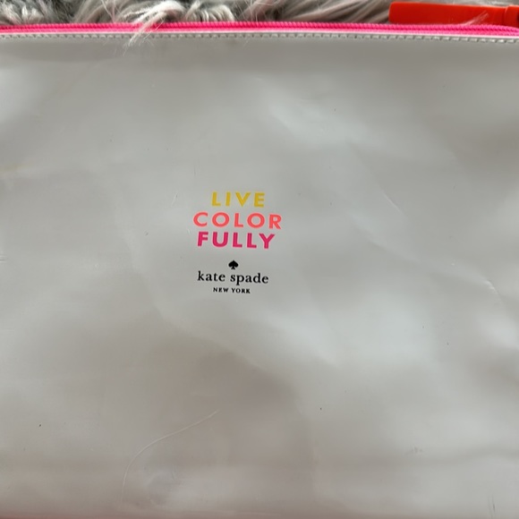 Kate Spade ♠️ New York Cosmetics Bag - Picture 9 of 11